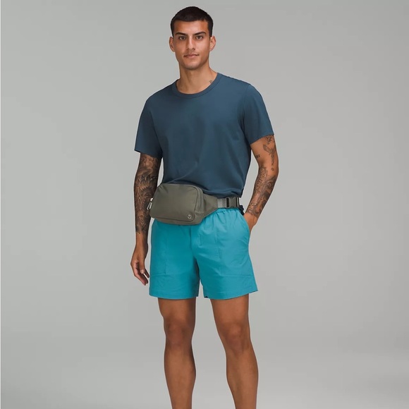 Everywhere Belt Bag Large 2L - Picture 6 of 6